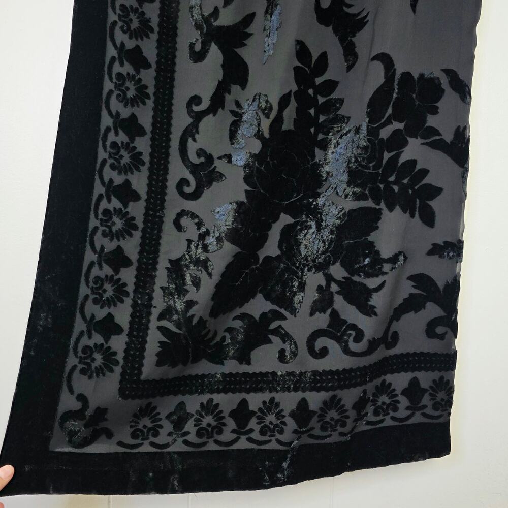 Liz Claiborne Black Velvet Burnout Floral Midi Skirt - Picture 7 of 12